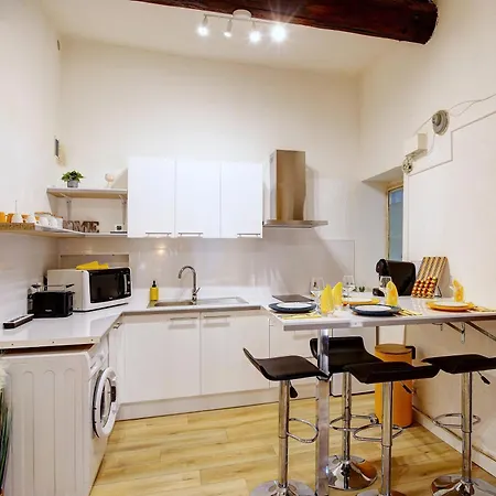 Le Soleil Bleu * Nîmes